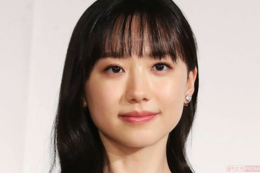 芦田愛菜　大人びた顔